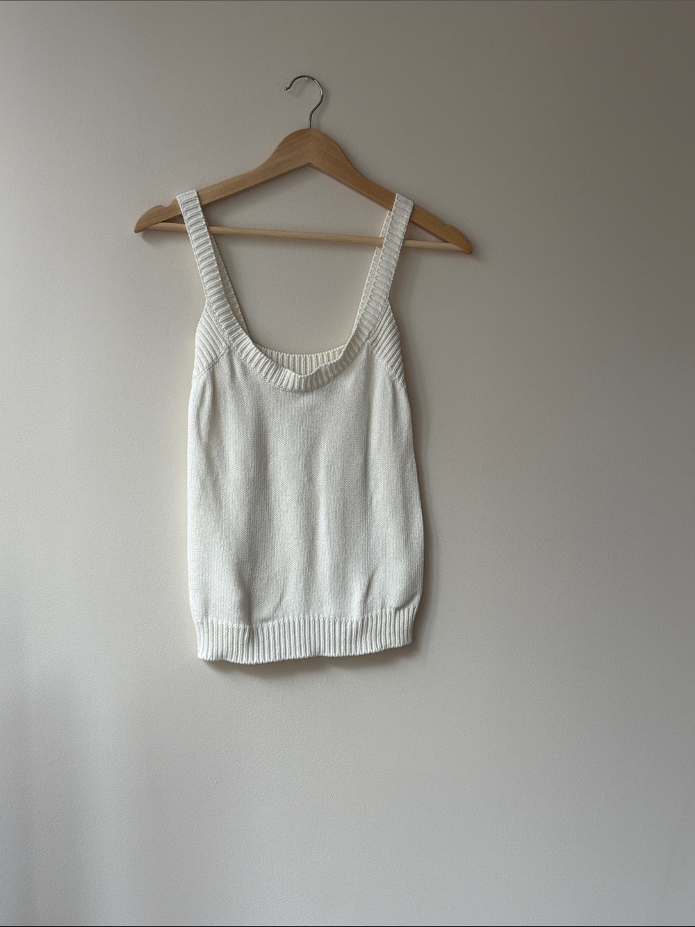 Brandy Melville Cream Knit Scoop-Neck Tank